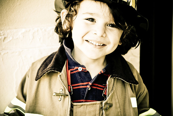 Ethan Creative 122