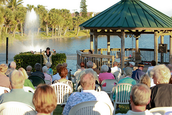 Elvis at Juno Beach Civic 022