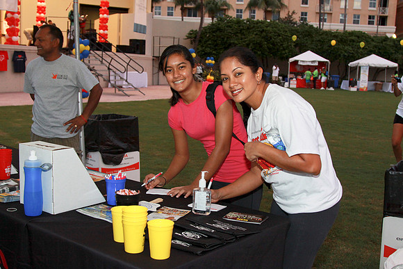 Heart Walk 2012-055