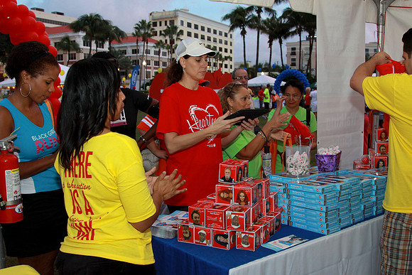 Heart Walk 2012-057