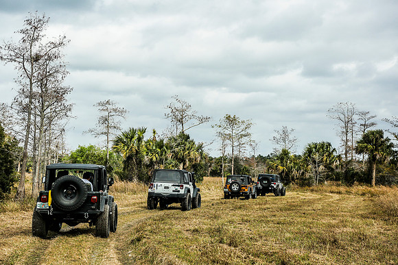 Jeep-108