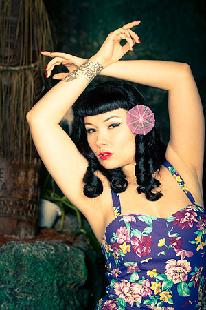 Mai-Kai-005