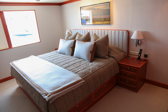 Alex Dreyfoos Silver Cloud-055