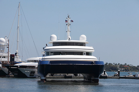 Alex Dreyfoos Silver Cloud-107