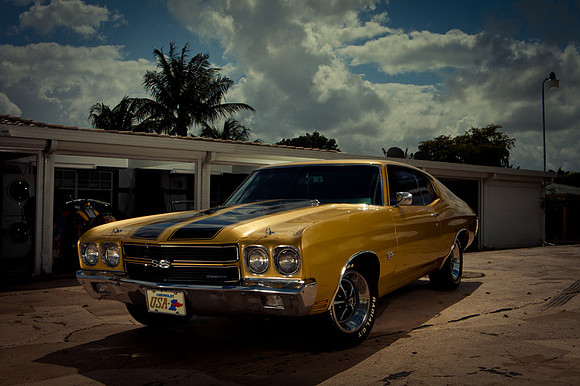 CLASSIC CARS-103
