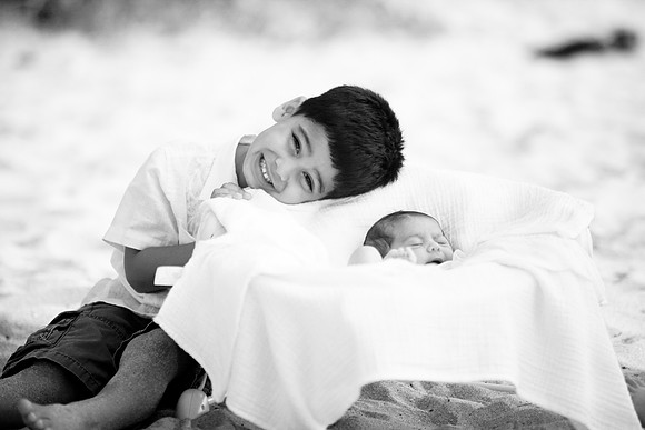Jayaraman Family BW-1016