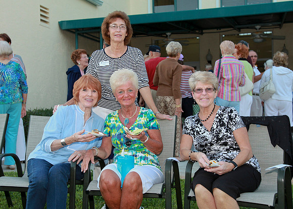 Elvis at Juno Beach Civic 058