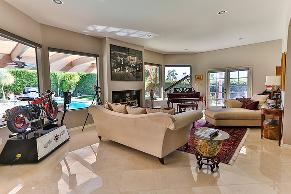 Palm Springs Home-001