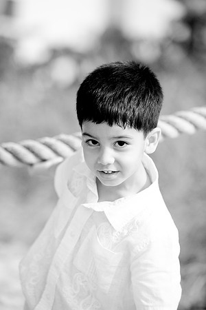Jayaraman Family BW-1025