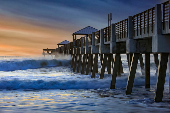 Juno Pier-003