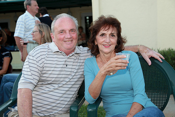Elvis at Juno Beach Civic 060