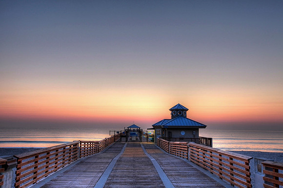 Juno Beach Pier Sunrise 002
