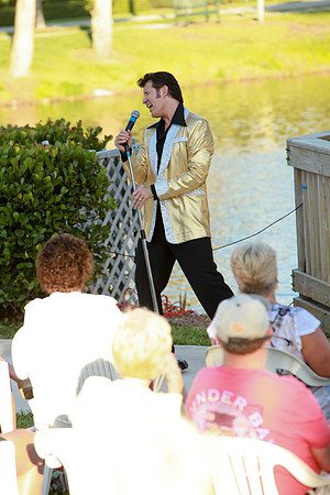 Elvis at Juno Beach Civic 005