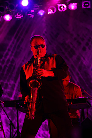 532411332_ub40 sunfest 2009 069