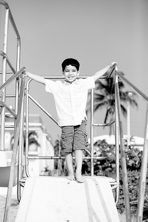 Jayaraman Family BW-1009