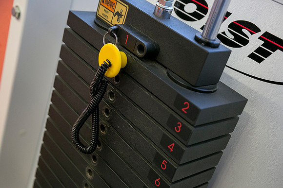 MT-104