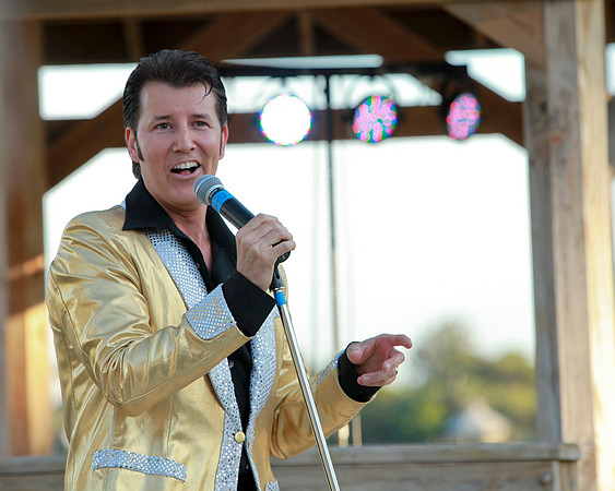 Elvis at Juno Beach Civic 112